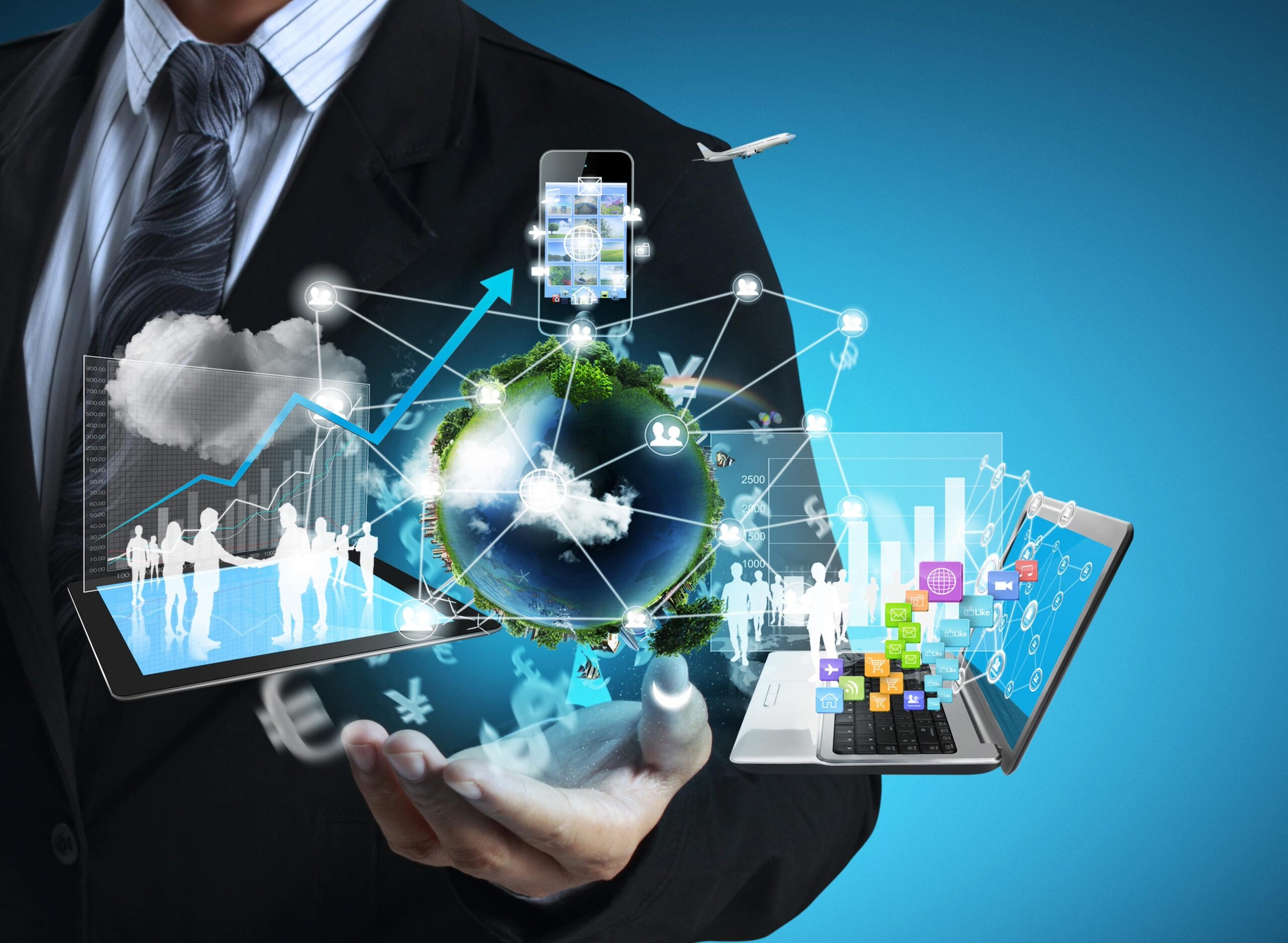 The Role of Information Technology in Modern Supply Chain Management hero image